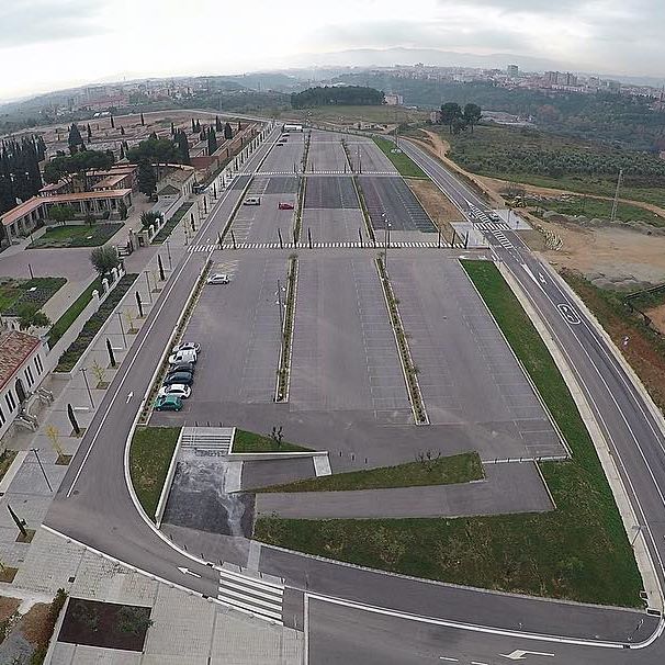 Aparcamiento municipal de 500 plazas en el Garraf